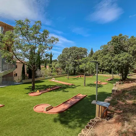 Domaine Des Gueules Cassees 3*